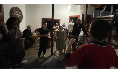 Birlikte Güldük, Birlikte Oynadık