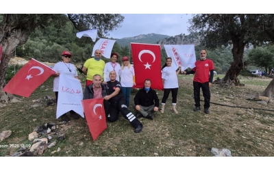 İzmir Ekibimiz Afet Eğitim Kampını Tamamladı