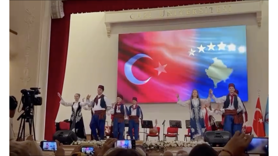 “Köklerden Gönüllere” Temalı Geceye Katılım Sağladık