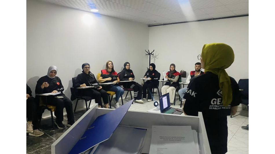 Malatya GEAK Afetlerde Acil Barınma Akreditasyonu İçin Bilgilendirme Toplantısı