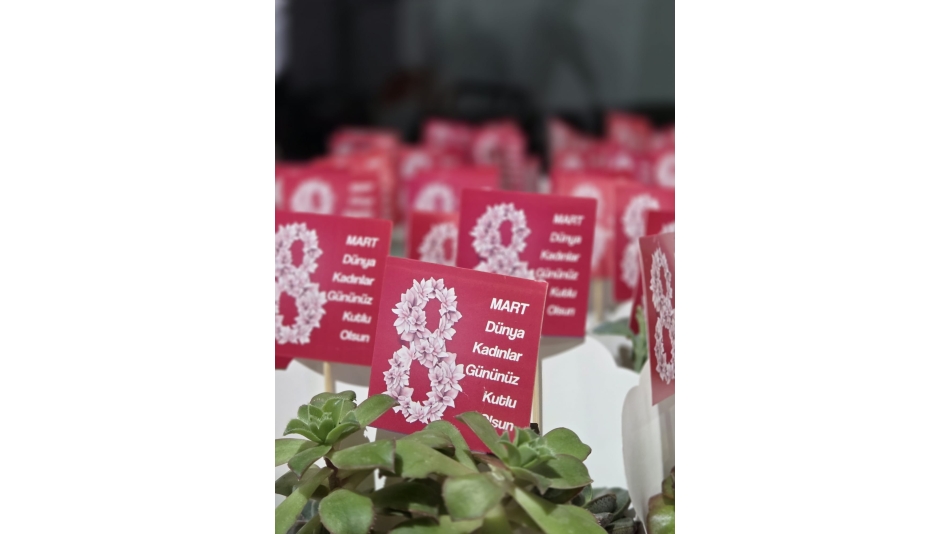 8 Mart Dünya Kadınlar Günü Kutlu Olsun
